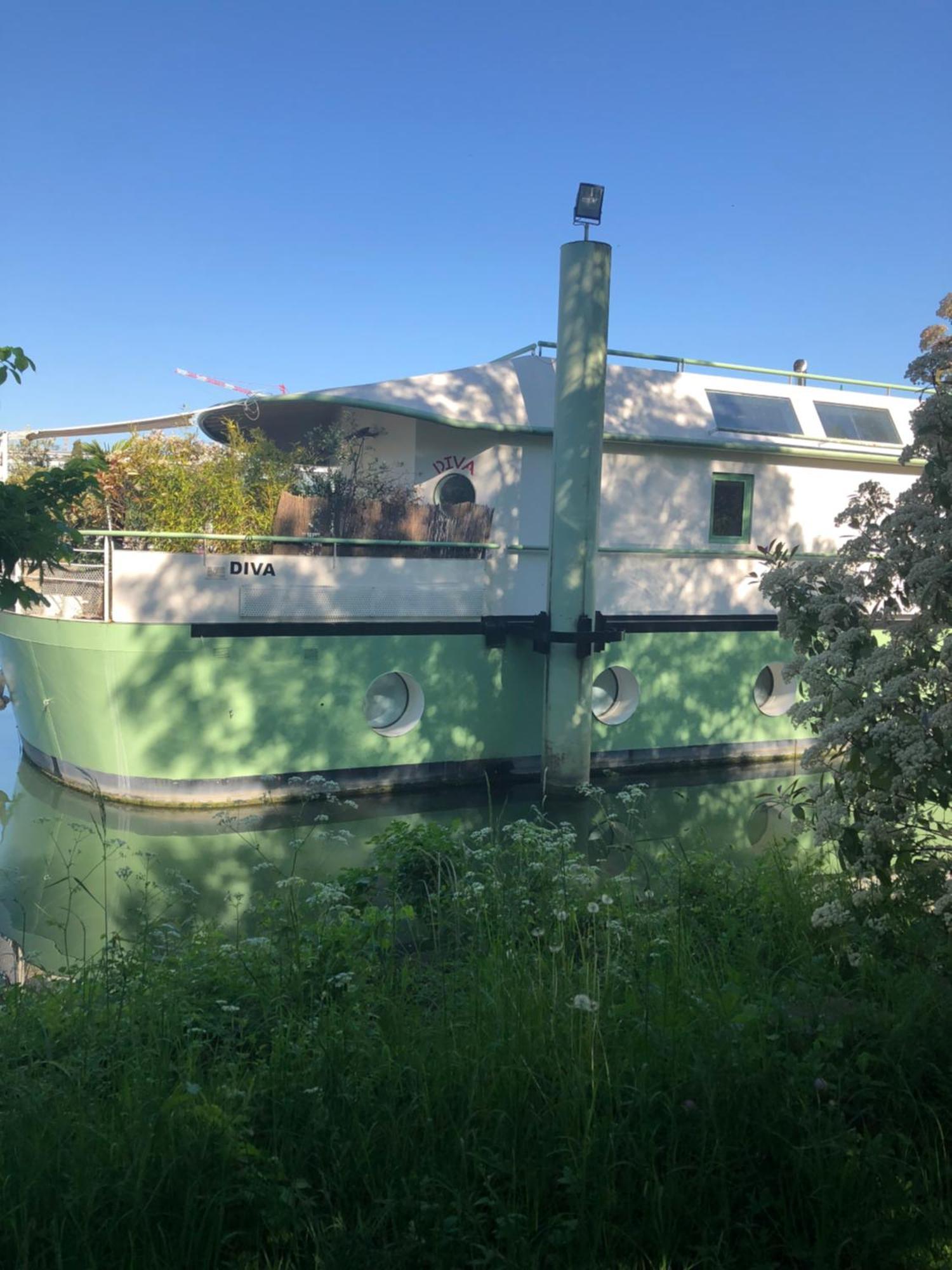 Ferienwohnung Loft Sur L'Eau Avec Parking Paris Exterior foto